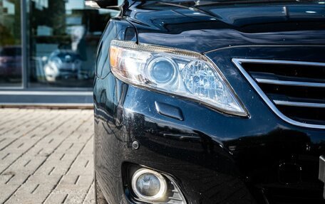 Toyota Camry, 2010 год, 1 300 000 рублей, 10 фотография