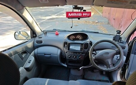Toyota FunCargo, 2002 год, 460 000 рублей, 5 фотография