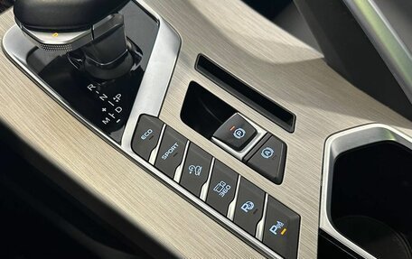 Geely Coolray I, 2023 год, 1 995 000 рублей, 19 фотография