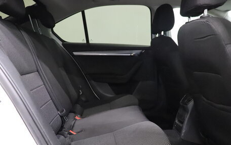 Skoda Octavia, 2013 год, 910 000 рублей, 7 фотография