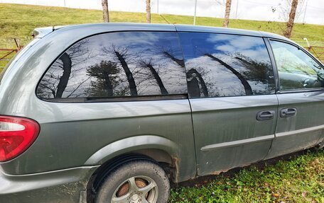 Dodge Caravan IV, 2002 год, 410 000 рублей, 18 фотография