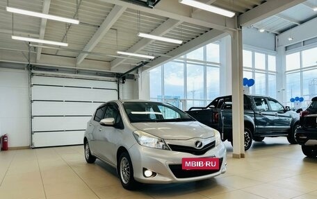 Toyota Vitz, 2011 год, 909 000 рублей, 8 фотография