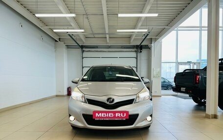 Toyota Vitz, 2011 год, 909 000 рублей, 9 фотография