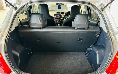 Toyota Vitz, 2011 год, 909 000 рублей, 19 фотография