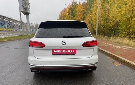 Volkswagen Touareg III, 2019 год, 5 000 000 рублей, 16 фотография