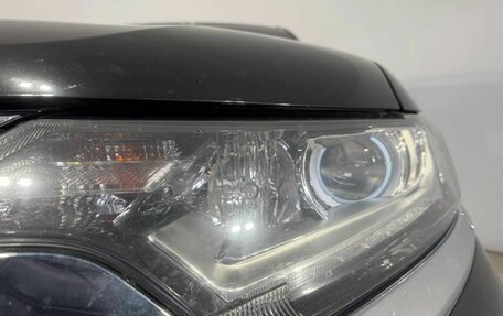 Mitsubishi Outlander III рестайлинг 3, 2018 год, 1 900 000 рублей, 11 фотография
