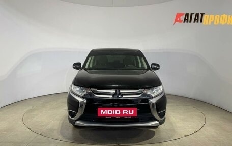 Mitsubishi Outlander III рестайлинг 3, 2018 год, 1 900 000 рублей, 2 фотография