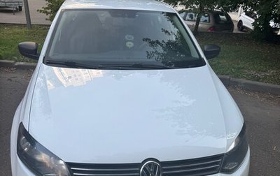 Volkswagen Polo VI (EU Market), 2015 год, 1 000 000 рублей, 1 фотография