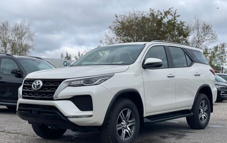 Toyota Fortuner II, 2022 год, 5 100 000 рублей, 1 фотография