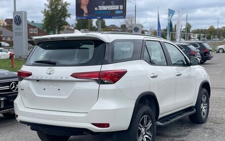 Toyota Fortuner II, 2022 год, 5 100 000 рублей, 6 фотография