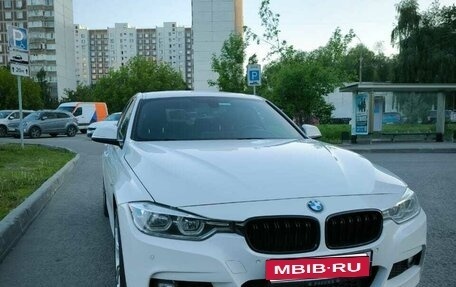 BMW 3 серия, 2017 год, 2 450 000 рублей, 4 фотография