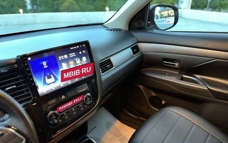 Mitsubishi Outlander III рестайлинг 3, 2018 год, 2 200 000 рублей, 27 фотография