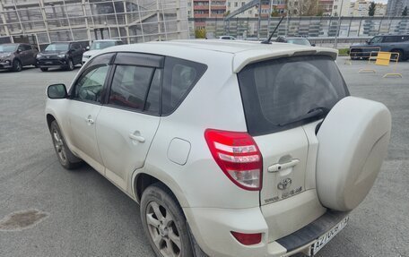 Toyota RAV4, 2010 год, 1 350 000 рублей, 10 фотография