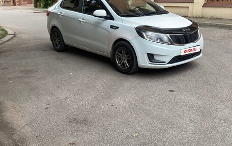 KIA Rio III рестайлинг, 2012 год, 520 000 рублей, 2 фотография