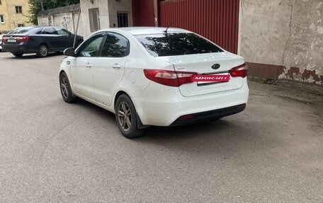 KIA Rio III рестайлинг, 2012 год, 520 000 рублей, 4 фотография