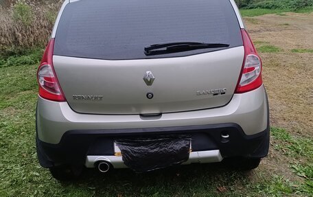 Renault Sandero II рестайлинг, 2014 год, 800 000 рублей, 9 фотография