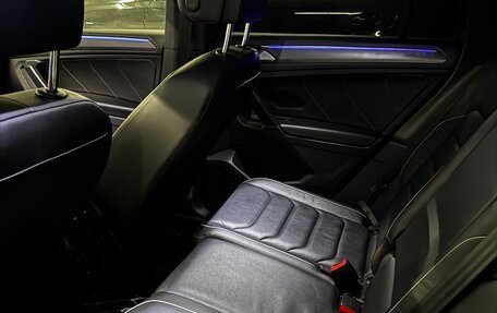 Volkswagen Tiguan II, 2021 год, 4 200 000 рублей, 6 фотография