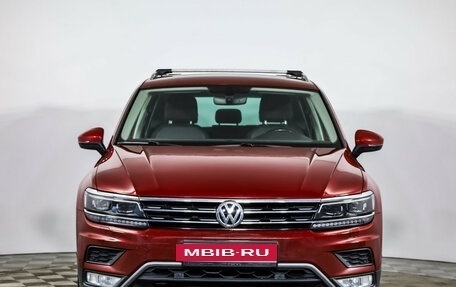 Volkswagen Tiguan II, 2017 год, 1 849 000 рублей, 2 фотография