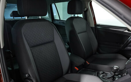 Volkswagen Tiguan II, 2017 год, 1 849 000 рублей, 23 фотография