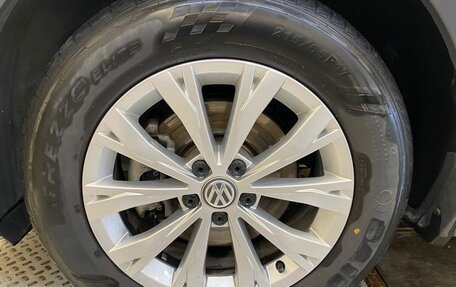 Volkswagen Tiguan II, 2019 год, 1 648 000 рублей, 8 фотография