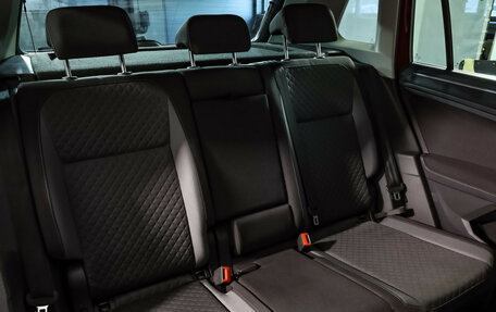 Volkswagen Tiguan II, 2017 год, 1 849 000 рублей, 27 фотография
