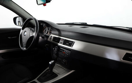 BMW 3 серия, 2011 год, 1 125 000 рублей, 11 фотография