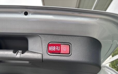Mercedes-Benz GLB, 2025 год, 8 390 000 рублей, 14 фотография