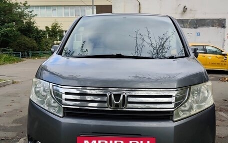 Honda Stepwgn IV, 2011 год, 1 200 000 рублей, 3 фотография