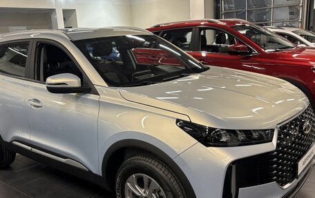 Chery Tiggo 4 I рестайлинг, 2025 год, 2 400 000 рублей, 5 фотография