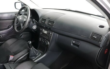 Toyota Avensis III рестайлинг, 2006 год, 597 000 рублей, 6 фотография