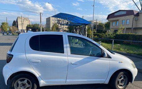 Toyota Vitz, 2000 год, 390 000 рублей, 4 фотография
