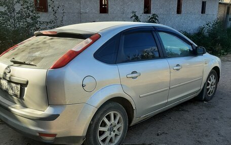 Ford Focus II рестайлинг, 2005 год, 250 000 рублей, 3 фотография