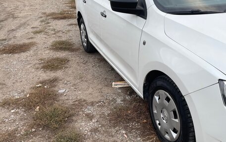 Skoda Rapid I, 2014 год, 750 000 рублей, 4 фотография