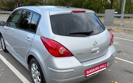 Nissan Tiida, 2010 год, 890 000 рублей, 6 фотография