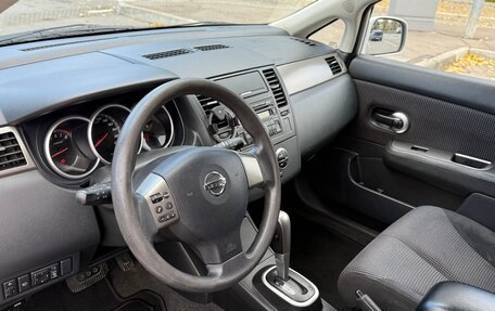 Nissan Tiida, 2010 год, 890 000 рублей, 9 фотография