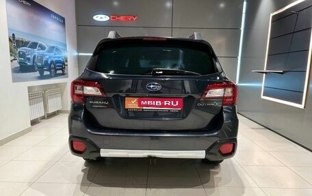 Subaru Outback IV рестайлинг, 2015 год, 2 385 000 рублей, 5 фотография