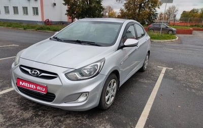Hyundai Solaris II рестайлинг, 2013 год, 620 000 рублей, 1 фотография