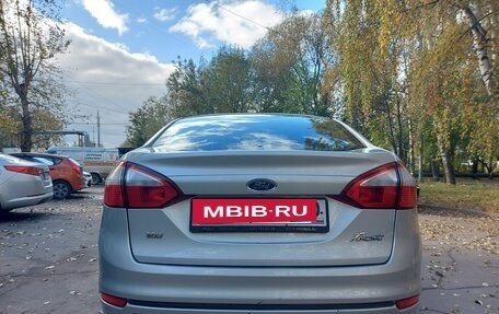 Ford Fiesta, 2015 год, 950 000 рублей, 5 фотография