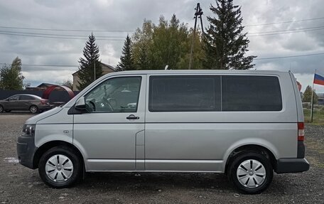 Volkswagen Transporter T5 рестайлинг, 2010 год, 1 535 000 рублей, 10 фотография