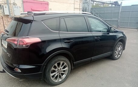 Toyota RAV4, 2016 год, 2 300 000 рублей, 4 фотография