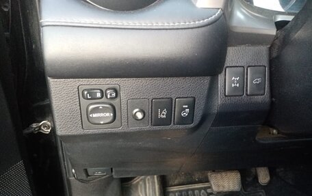Toyota RAV4, 2016 год, 2 300 000 рублей, 19 фотография