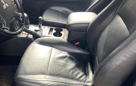 Mitsubishi Pajero IV, 2007 год, 2 500 000 рублей, 4 фотография