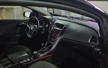 Opel Astra J, 2013 год, 700 000 рублей, 9 фотография