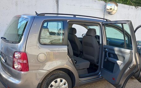 Volkswagen Touran III, 2008 год, 1 500 000 рублей, 6 фотография