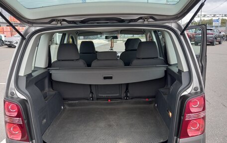Volkswagen Touran III, 2008 год, 1 500 000 рублей, 10 фотография