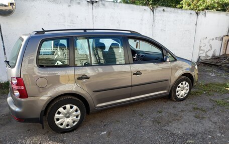 Volkswagen Touran III, 2008 год, 1 500 000 рублей, 3 фотография