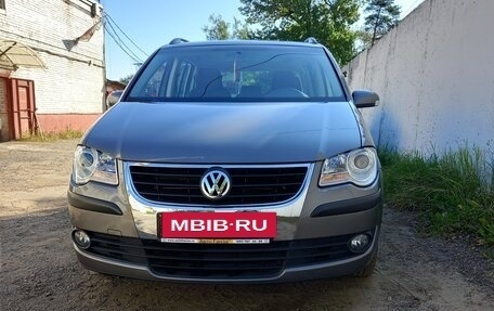 Volkswagen Touran III, 2008 год, 1 500 000 рублей, 5 фотография