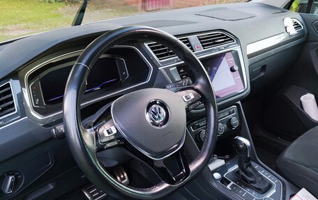 Volkswagen Tiguan II, 2020 год, 2 650 000 рублей, 8 фотография
