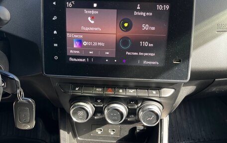 Renault Duster, 2022 год, 1 750 000 рублей, 12 фотография