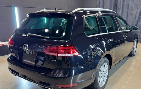 Volkswagen Golf VII, 2018 год, 1 490 000 рублей, 2 фотография